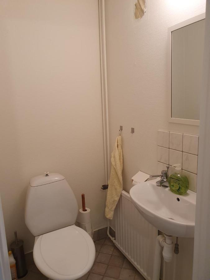 50 M Till Bad I Centrala Skaerhamn Eksteriør billede